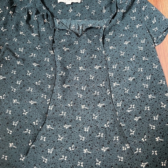 Excellent condition. No flaws - Picture 2 of 3